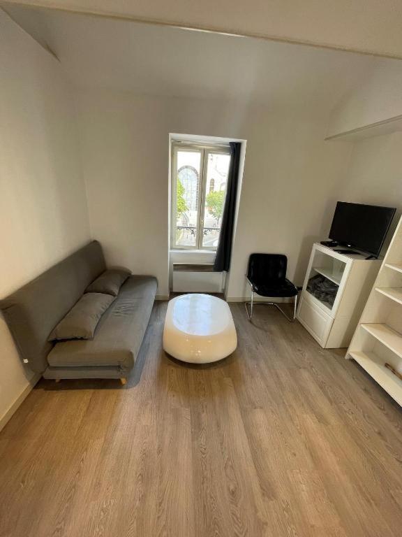 Appartements Sympas Et Confortables Proche De Paris نانتير المظهر الخارجي الصورة